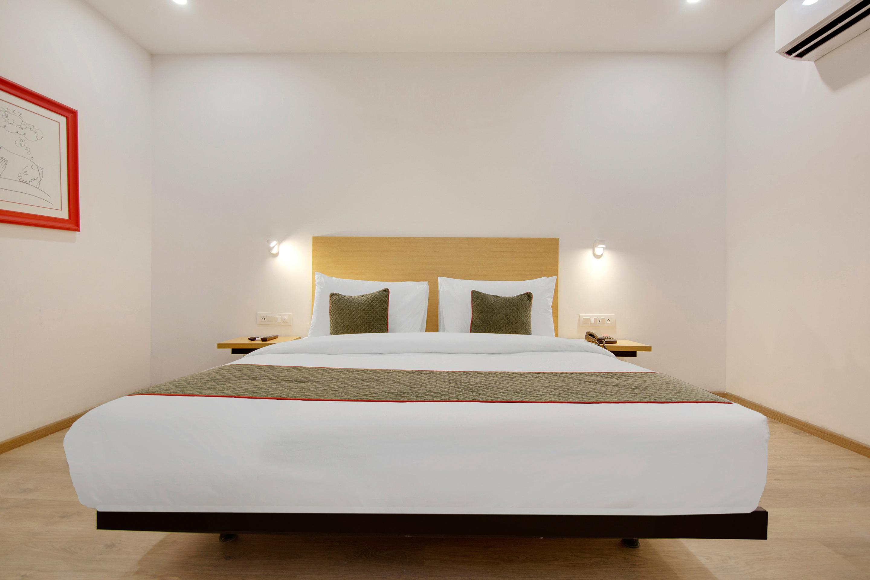 Townhouse Sector 49 Near Logix City Centre Noida Dış mekan fotoğraf