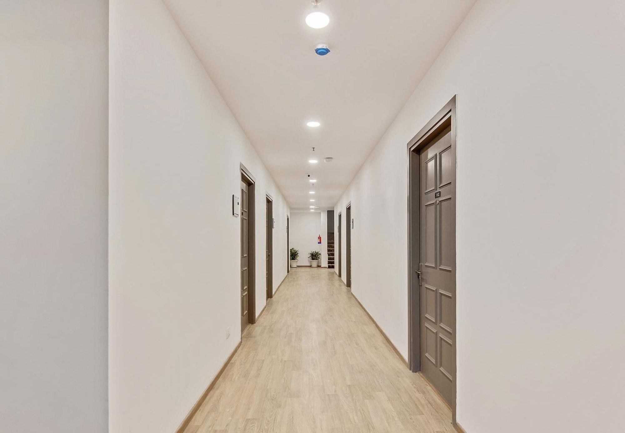 Townhouse Sector 49 Near Logix City Centre Noida Dış mekan fotoğraf